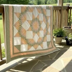 Vintage Hand-Pieced Eight-Point Star Quilt Pastel Cotton Full/Queen